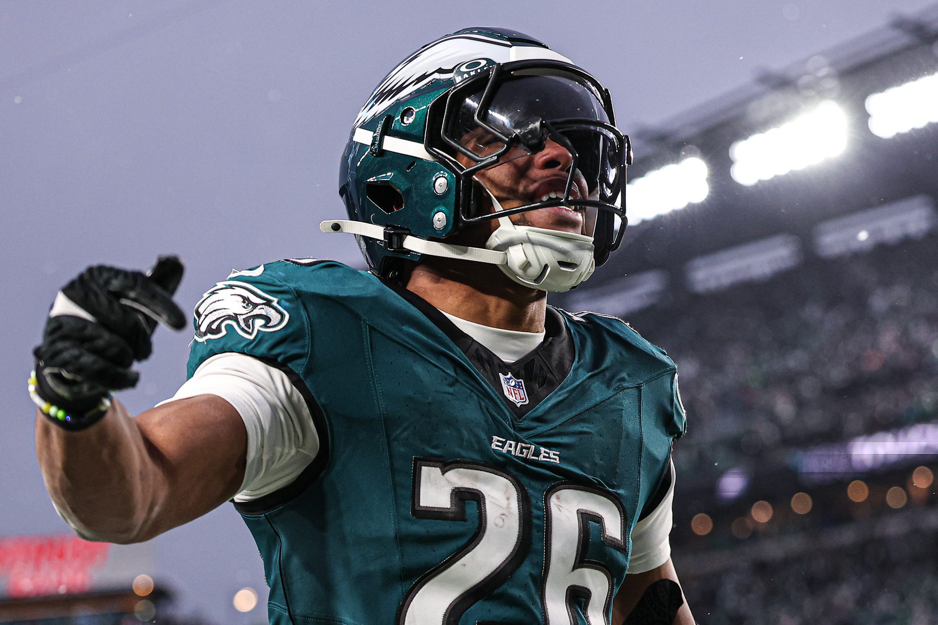 Saquon Barkley Speaks Up On Potentially Breaking NFL Record in 2025 1 Saquon Barkley, Philadelphia Eagles