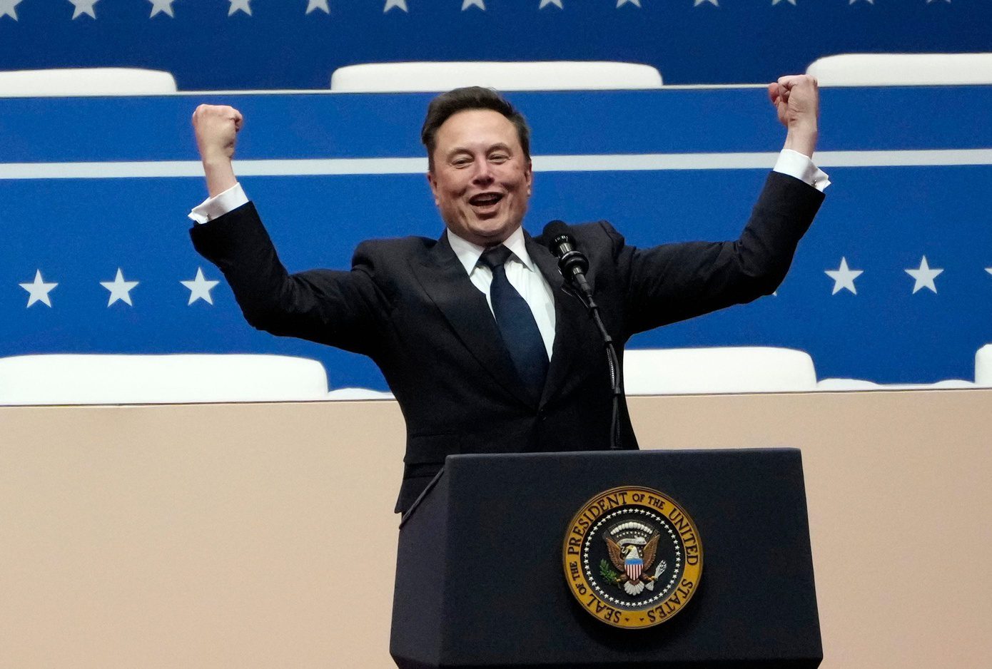 NFL World Reacts To Elon Musk Completely Turning On Donald Trump 2 Tesla CEO and X owner Elon Musk addresses a stadium audience in Washington, D.C., on the Inauguration Day of Donald Trump's second presidential term.