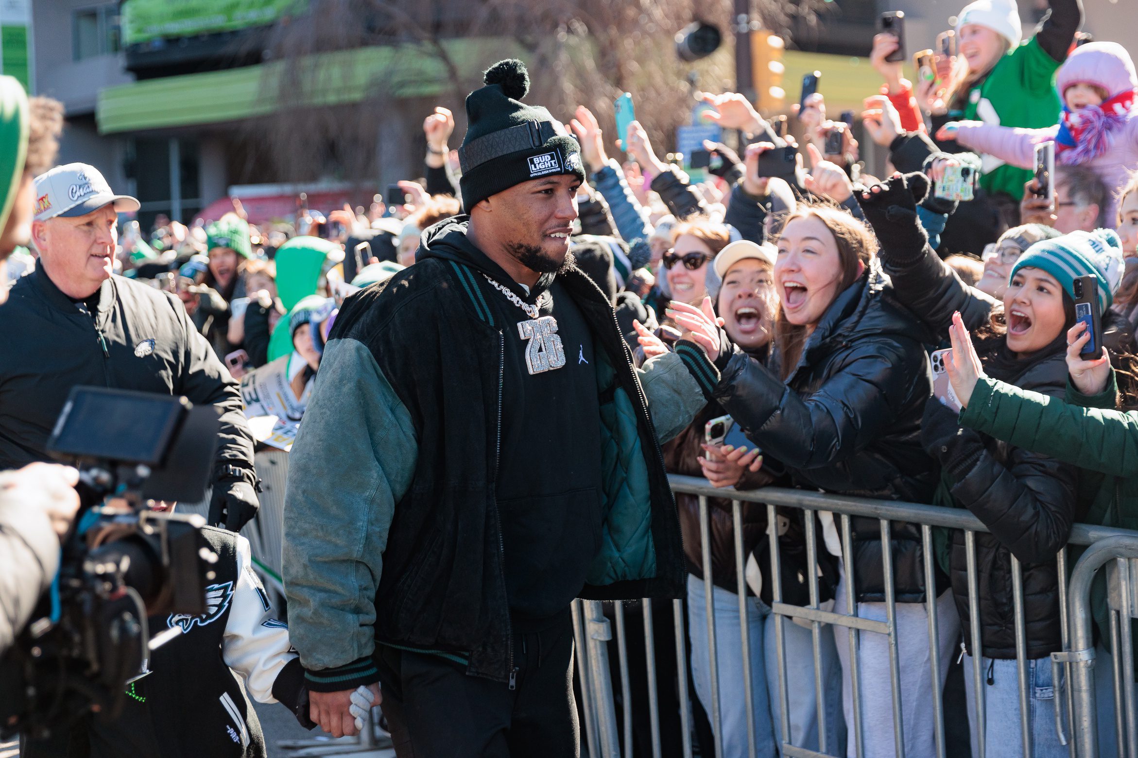 "I Was On The Couch Crying": Saquon Barkley Reveals Intimate Moment With Family After Super Bowl Victory 2 USATSI 25419272 168400517 lowres