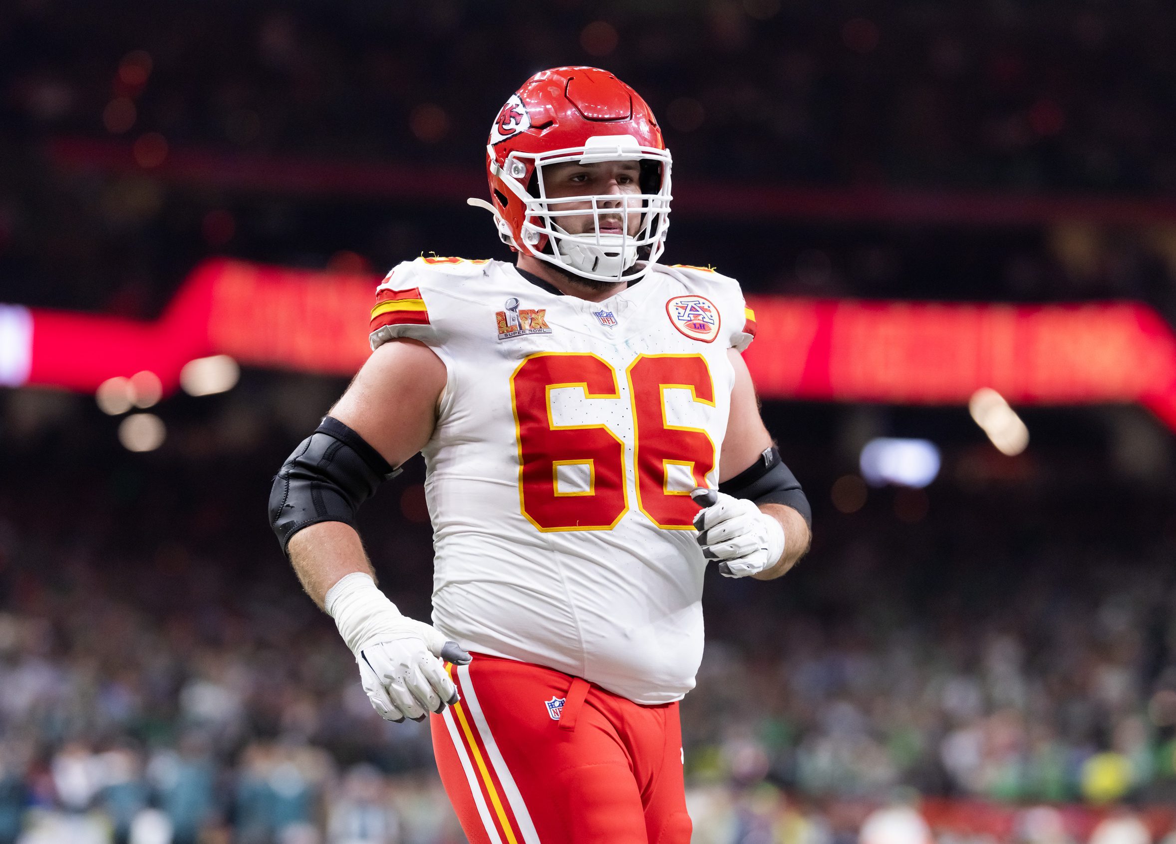 "Doing a Nice Job": Kansas City Chiefs on 2nd Round Pick's Position Change 3 Kansas City Chiefs, Mike Caliendo