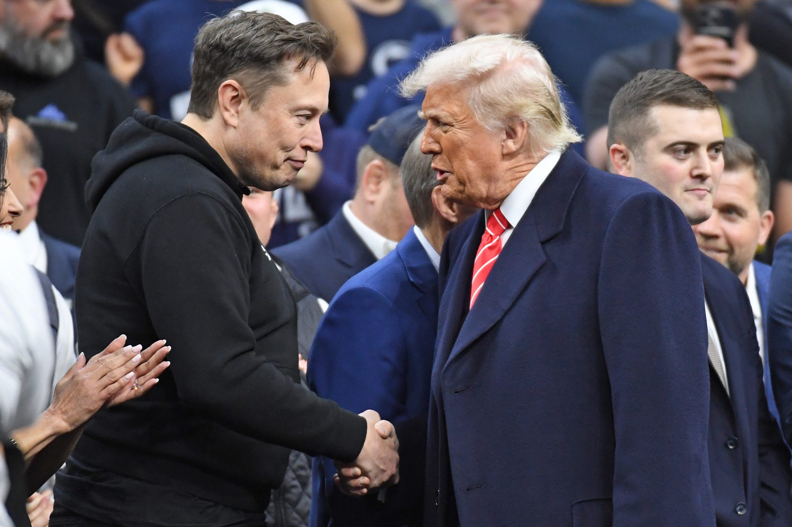 "Seems To Me He Gets Then Best Of Both Worlds": Elon Musk Leaving DOGE Both Beneficiary For Him Business-Wise And Still Maintaining Donald Trump's Direct Line, Says Stephen A. Smith 2 Donald Trump, Elon Musk