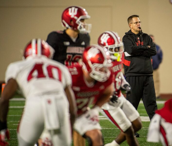 "The Hoosiers Find Themselves Struggling": College Football Analyst Reveals Doomsday Scenario For Indiana Hoosiers For the 2025 Season 1 USATSI 25956128 168400517 lowres