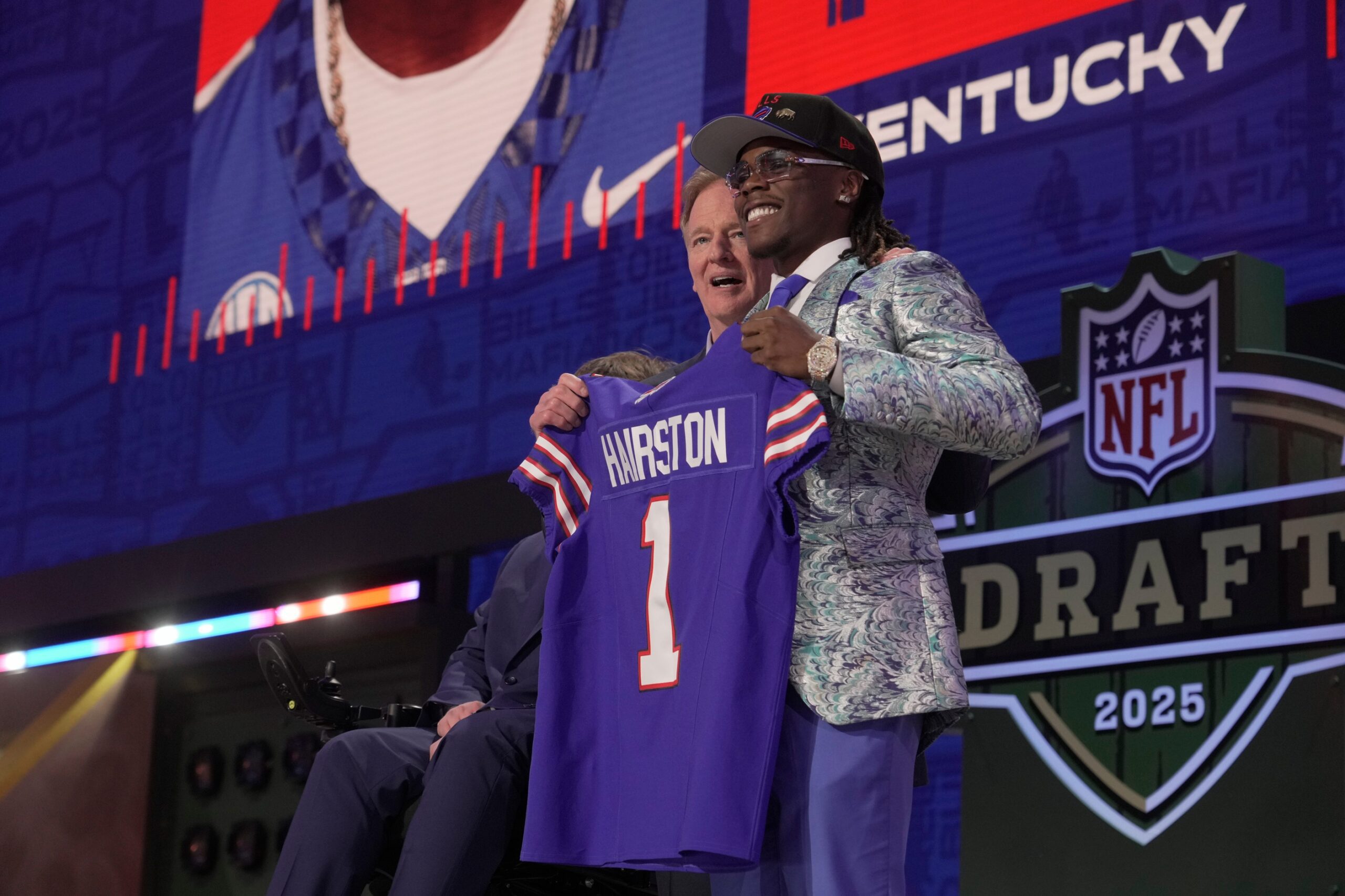 Buffalo Bills, Maxwell Hairston