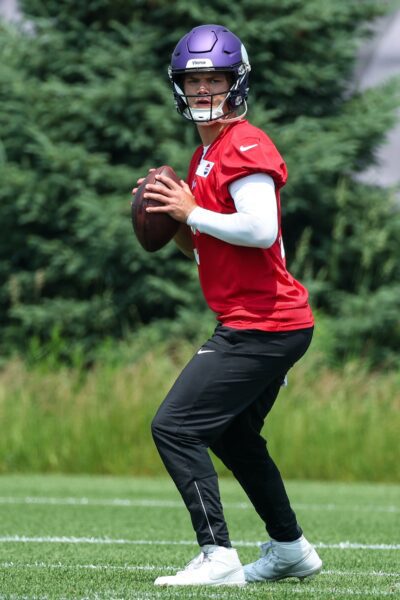 "He Looked Promising": PFF Has Minnesota Vikings Quarterback J.J. McCarthy As Reason For Optimism In 2025 Despite Conflicting Reports 2 USATSI 26416239 168400517 lowres