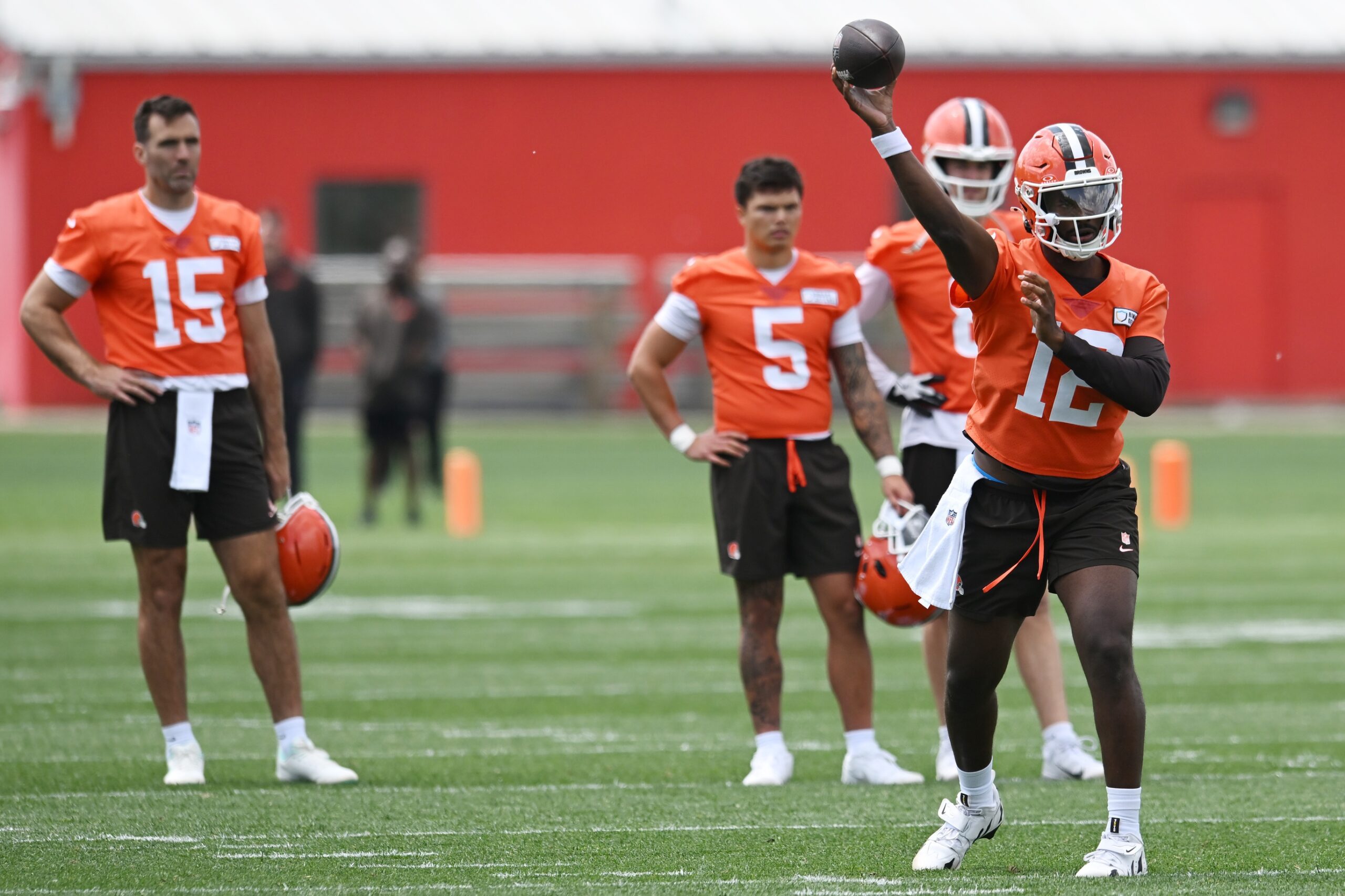 Shedeur Sanders' Secret Girlfriend Revealed In Police Report, Fans In Shock (Report) 2 Jun 10, 2025; Berea, OH, USA; Cleveland Browns quarterback Shedeur Sanders (12) throws a pass as quarterback Joe Flacco (15) and quarterback Dillon Gabriel (5) and quarterback Kenny Pickett (8) look on during minicamp at CrossCountry Mortgage Campus. Mandatory Credit: Ken Blaze-Imagn Images