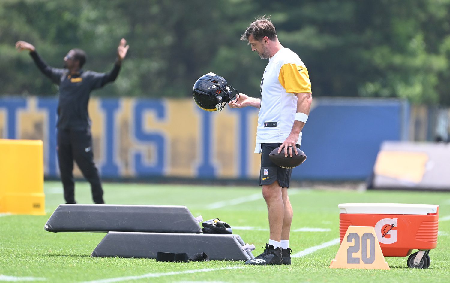"Read His Resume": Aaron Rodgers Getting Steelers Starting QB Role Gets Mike Tomlin's Honest Thoughts 2 USATSI 26417617 168400517 lowres