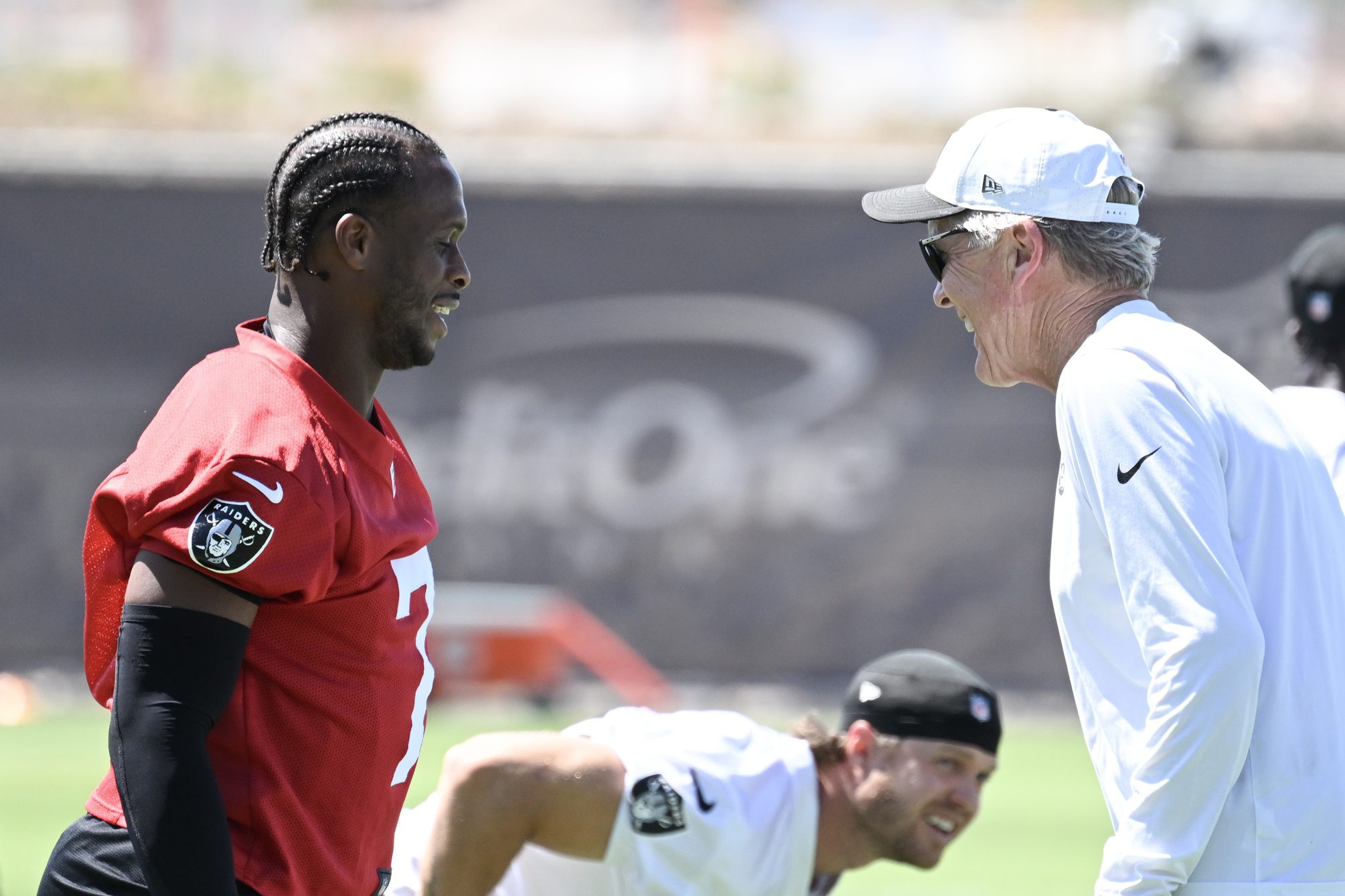 Watch: Raiders' Starting QB Geno Smith Gets Into Massive Fight; Video Leaked Of Altercation (Breaking) 2 Jun 10, 2025; Henderson, NV, USA; Las Vegas Raiders quarterback Geno Smith (7) and head coach Pete Carroll during Las Vegas Raiders Minicamp at Intermountain Health Performance Center. Mandatory Credit: Candice Ward-Imagn Images