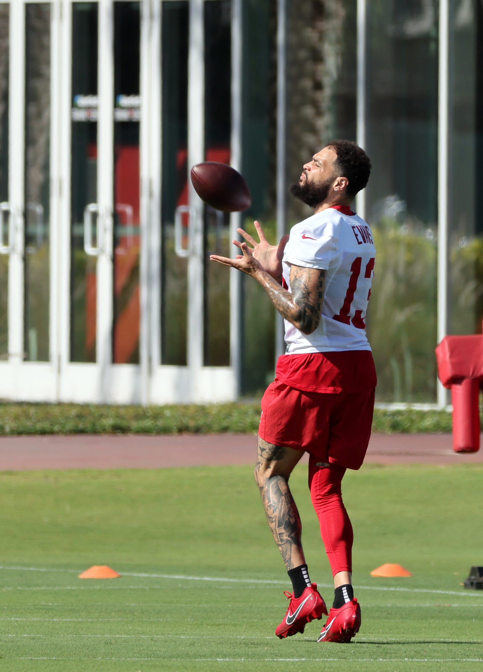 Mike Evans Drops Bold Declaration About Buccaneers' Wide Receiving Corps 1 Tampa Bay Buccaneers, Mike Evans