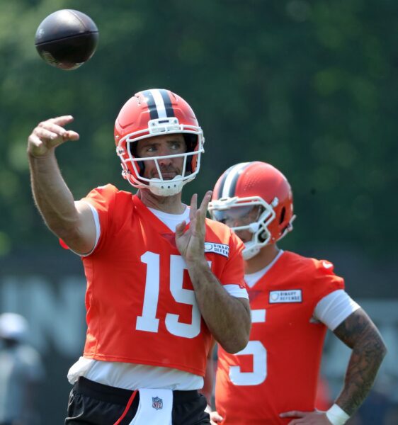 "The Browns Are So Bad": Cleveland Browns Fans Explode Over Toronto Blue Jays Twitter Page Roasting Team's Quarterback Situation 2 USATSI 26424598 168400517 lowres