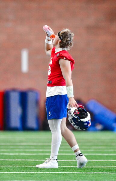 'Keeping Dart As The Emergency Third Quarterback": New York Giants Insider Reveals Plans For Jaxson Dart For 2025 Season (Report) 2 USATSI 26482887 168400517 lowres