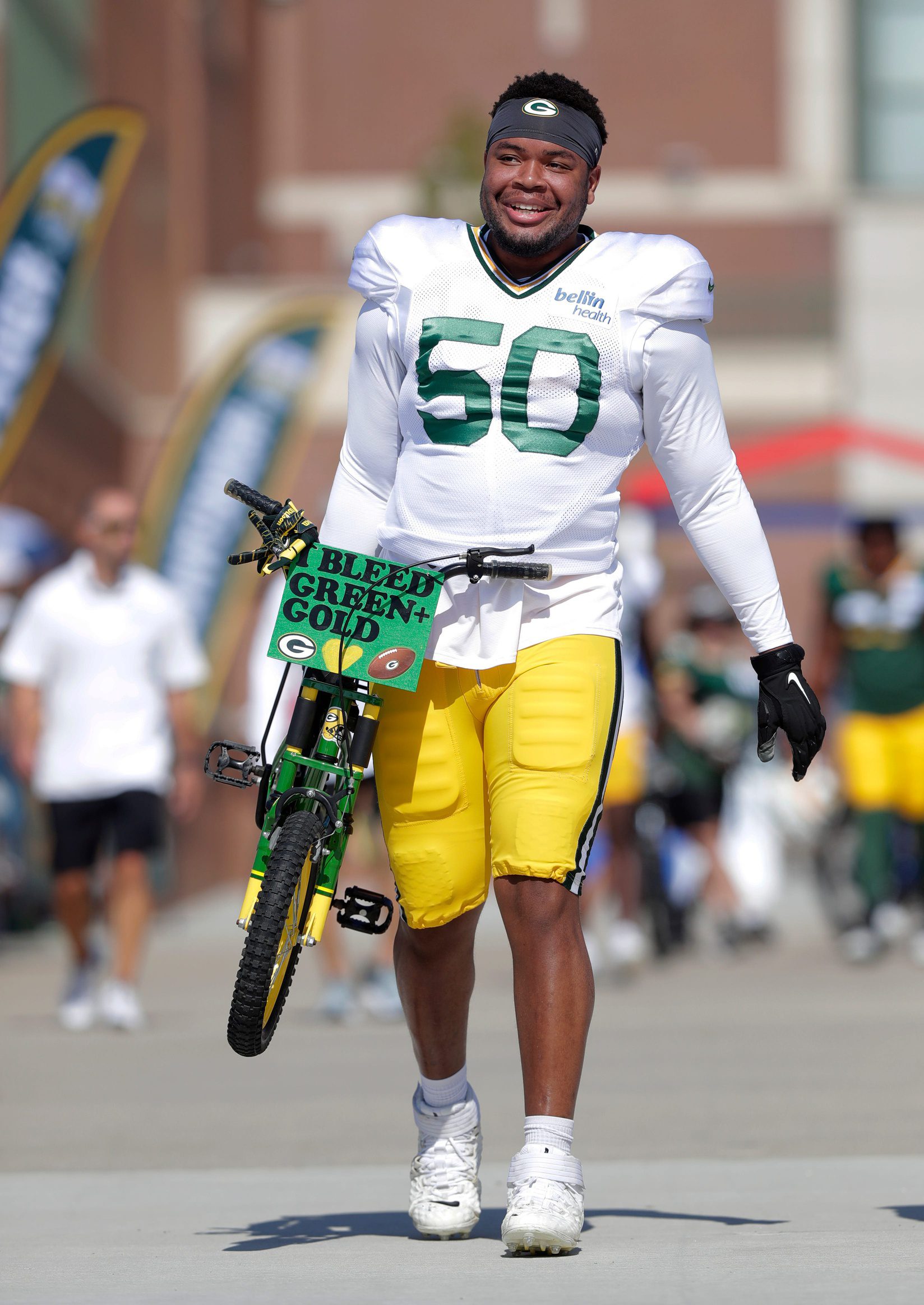 ‘Worth Every Penny': Fans React to Green Bay Packers' Latest Decision 4 Green Bay Packers, Zach Tom