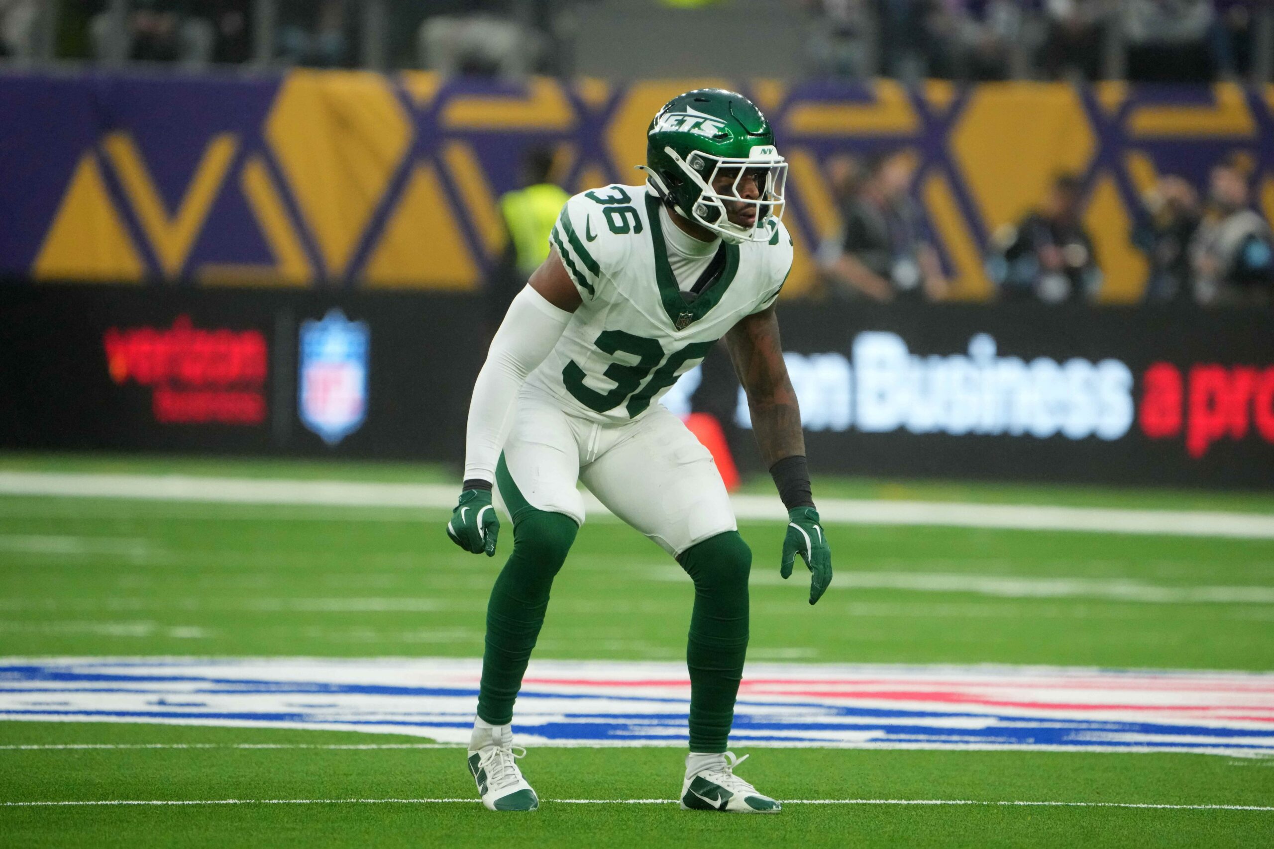 Pittsburgh Steelers: Land 75-Game Starter for Much-Needed Depth 1 New York Jets, Chuck Clark