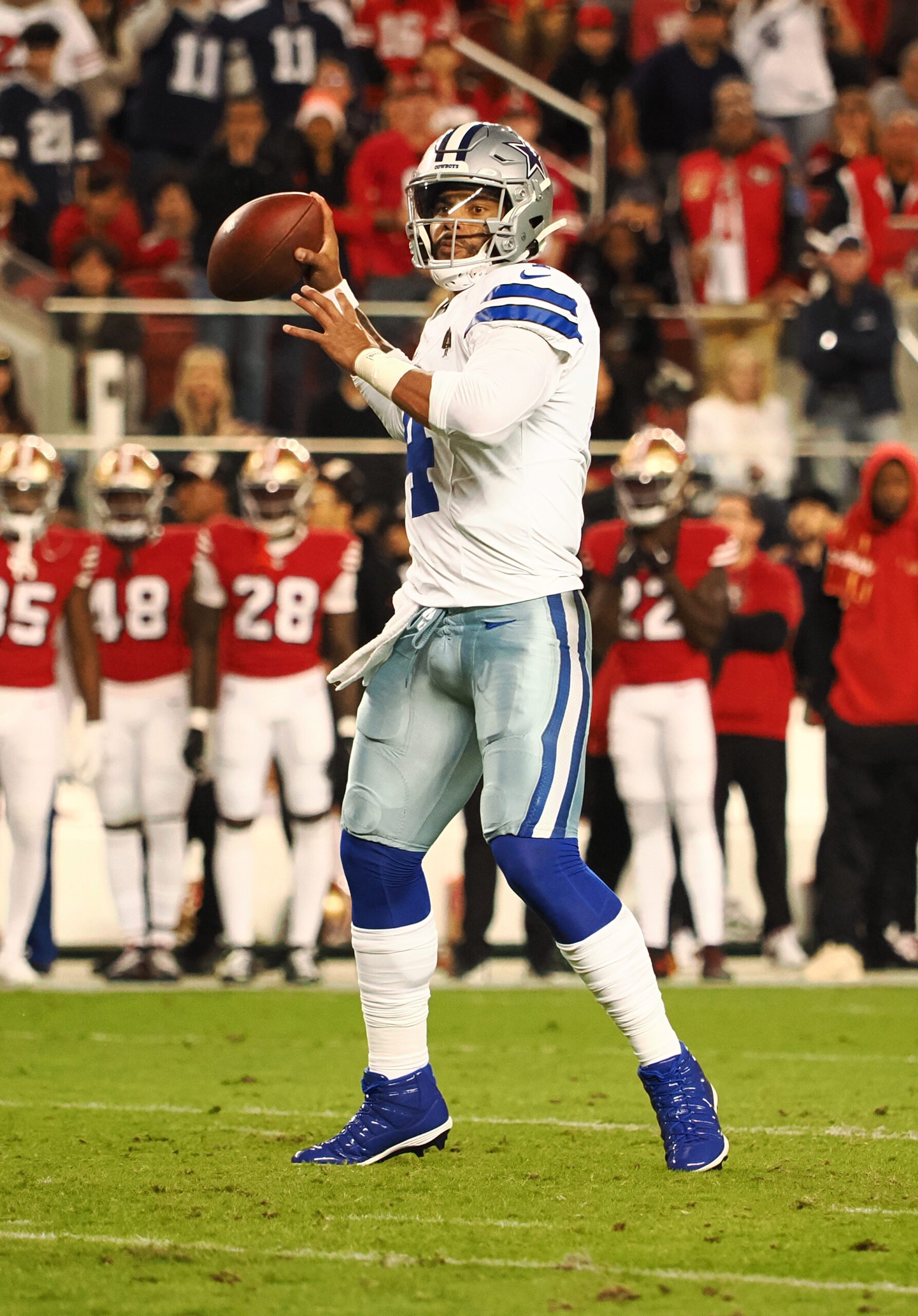 ‘I Think It’s Healthy': Cowboys QB Dak Prescott's Candid Take on Fatherhood 1 Dallas Cowboys, Dak Prescott