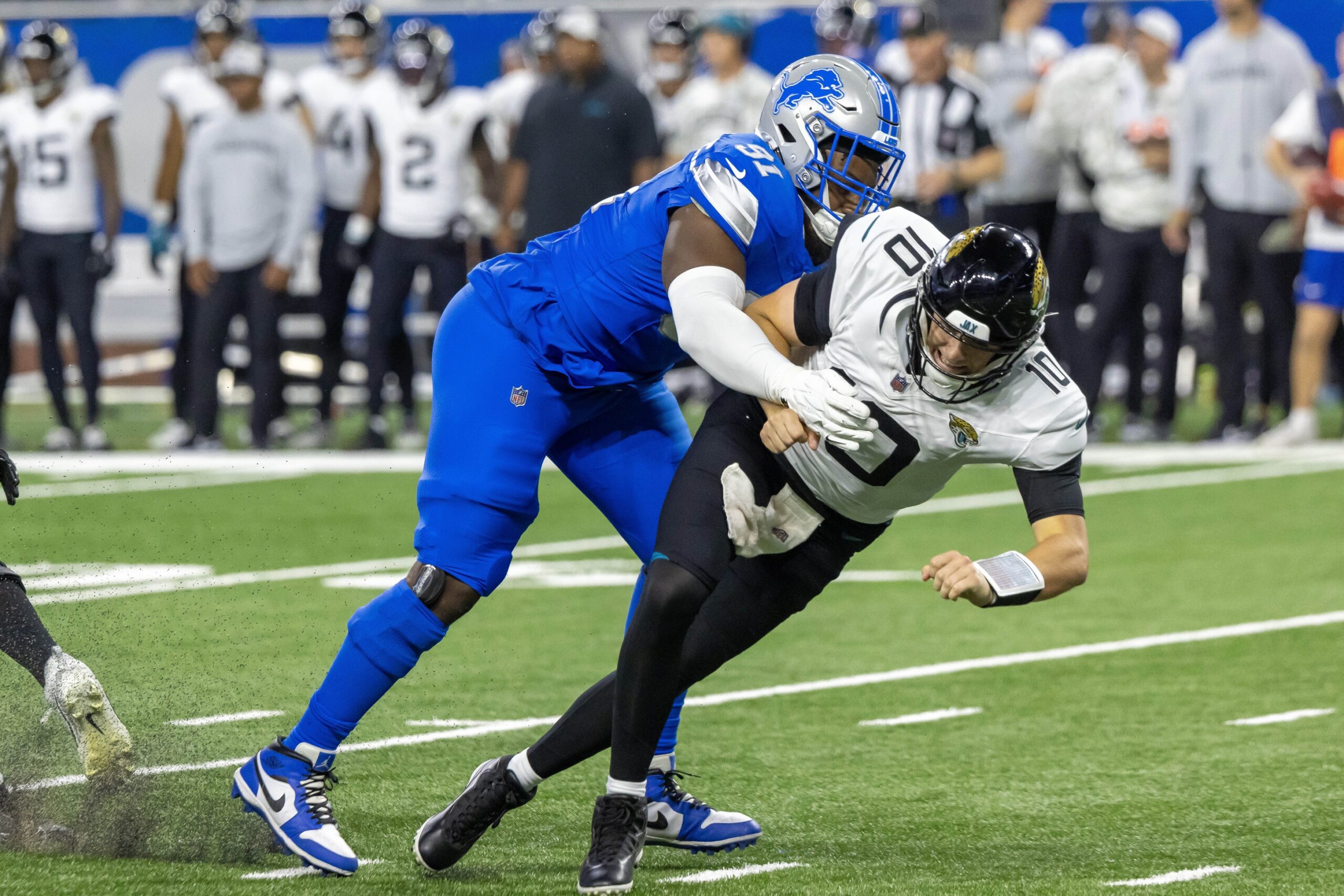 Breaking: Detroit Lions Lose Star For Entire 2025 Season To Devastating Injury (Report) 2 Nov 17, 2024; Detroit, Michigan, USA; Jacksonville Jaguars quarterback Mac Jones (10) passes the ball and is pressured by Detroit Lions defensive end Levi Onwuzurike (91) during the second half at Ford Field. Mandatory Credit: David Reginek-Imagn Images