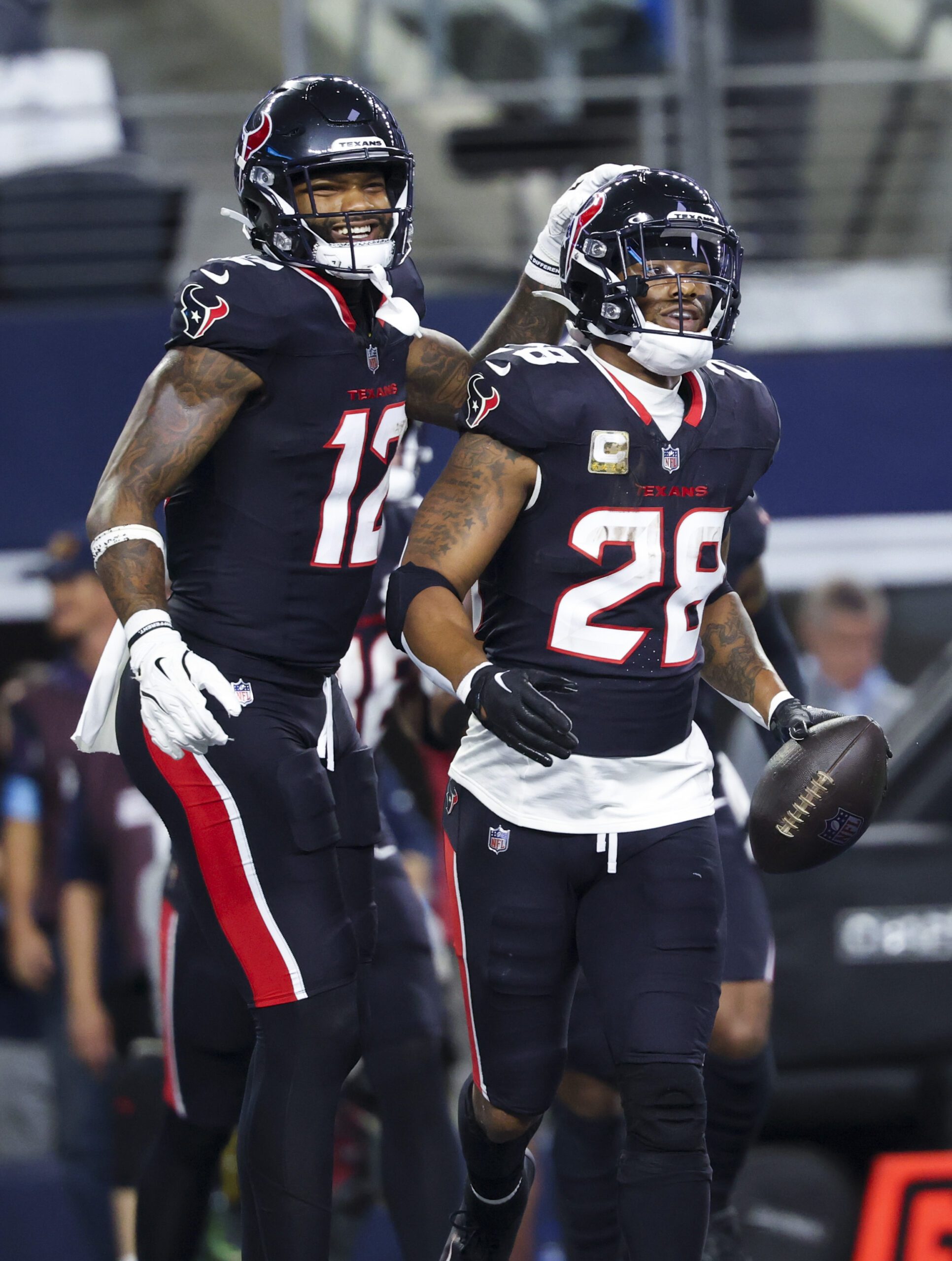 ‘Looked Worn Down at the End of the Season’: Texans RB Gets Blunt Review From Talent Evaluator 4 Houston Texans, Joe Mixon