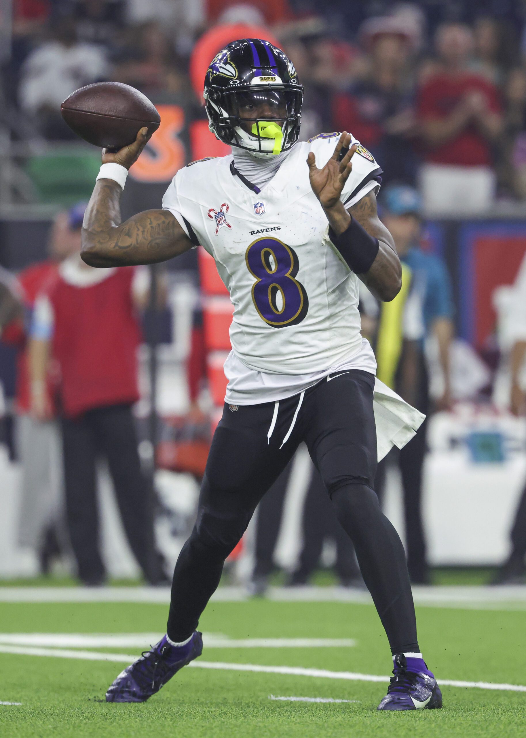‘All Eyes Will Be on Him Come January’: ESPN Expert Gets Real on Lamar Jackson 4 ‘All Eyes Will Be On Him Come January’: ESPN Expert Gets Real On Lamar Jackson