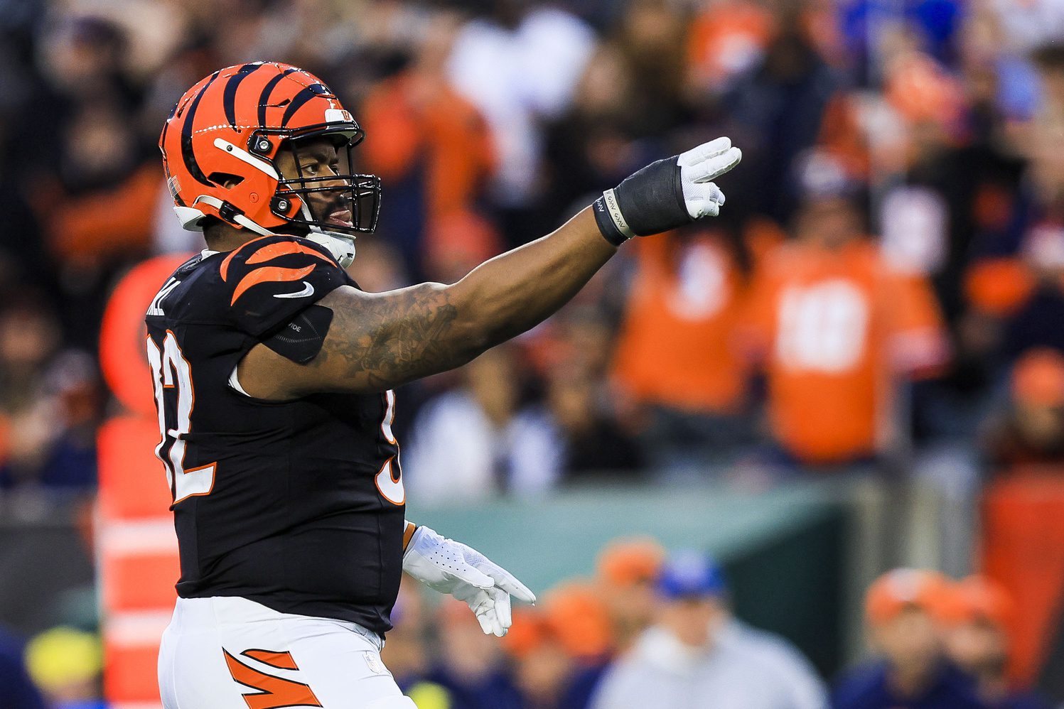 "Load Management": Cincinnati Bengals Defensive Star Gets Major Update 2 Cincinnati Bengals, B.J. Hill
