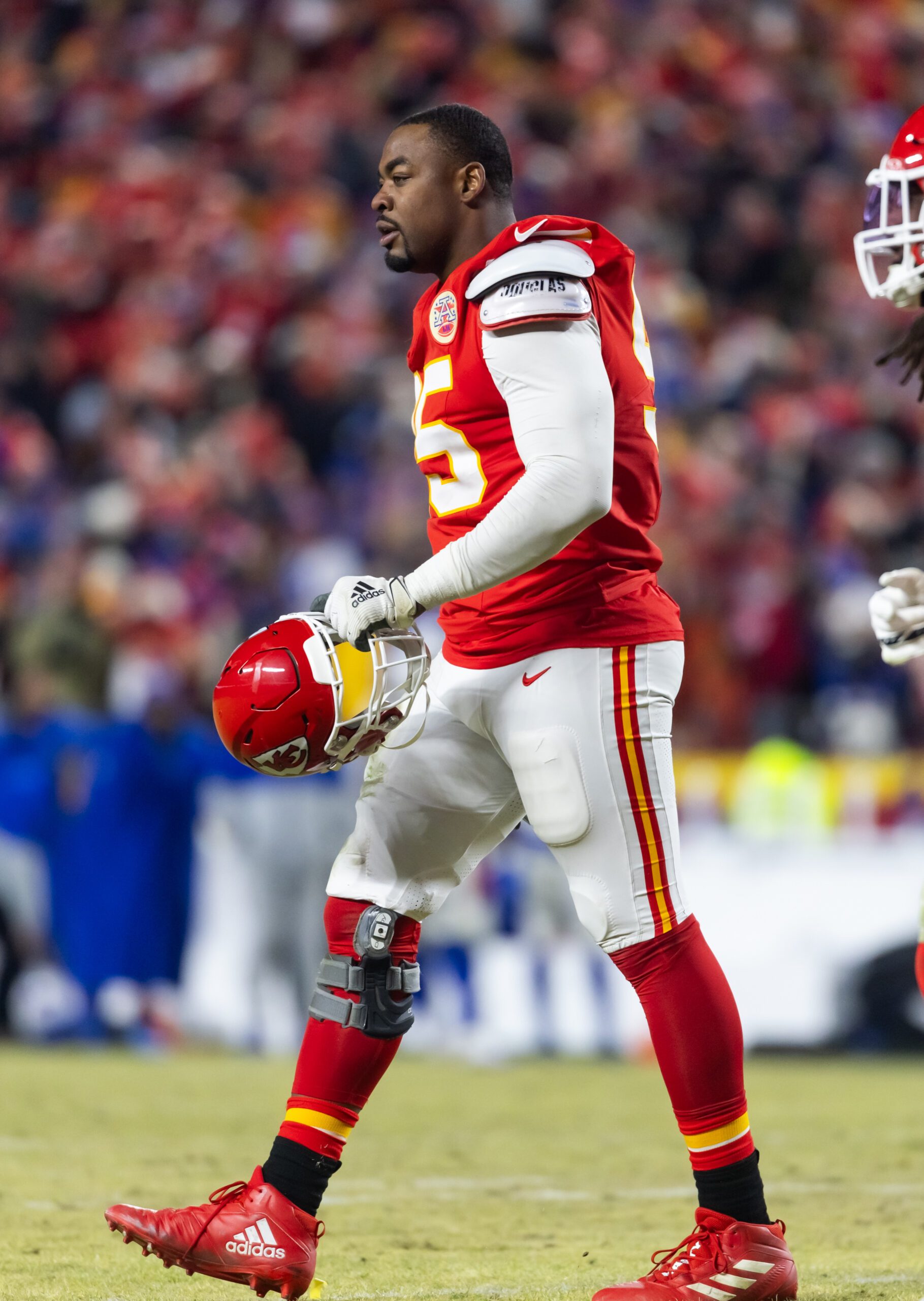 ‘Easily Double Digit’: Chiefs Fans Predict How Many Sacks Chris Jones Will Have in 2025 Season 2 Kansas City Chiefs, Patrick Mahomes