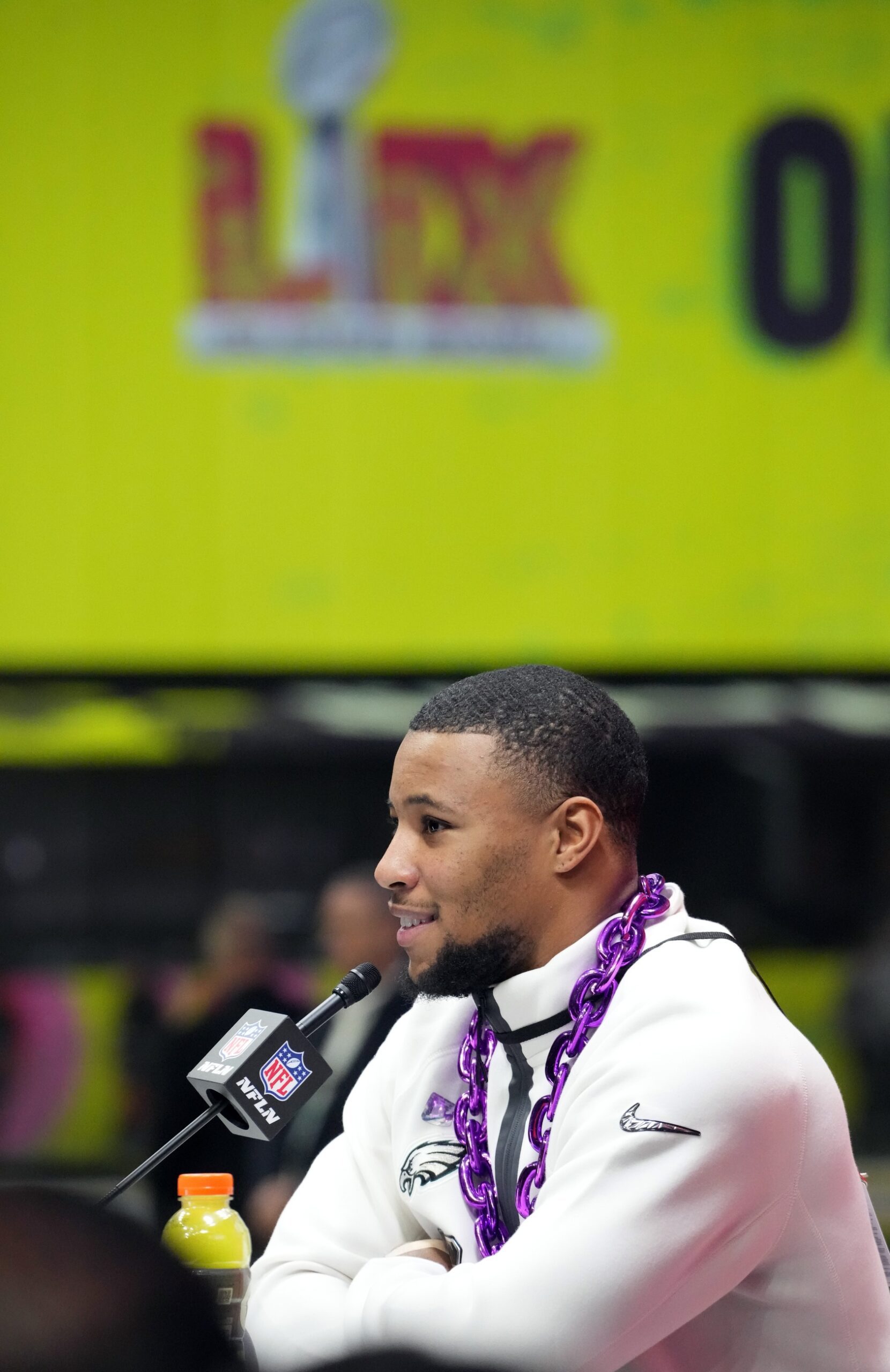 ‘He Really Got Hulk Calf's Bruh’: Saquon Barkley’s Offseason Photo Has Fans in Awe 2 Philadelphia Eagles, Saqion Barkley, NFL