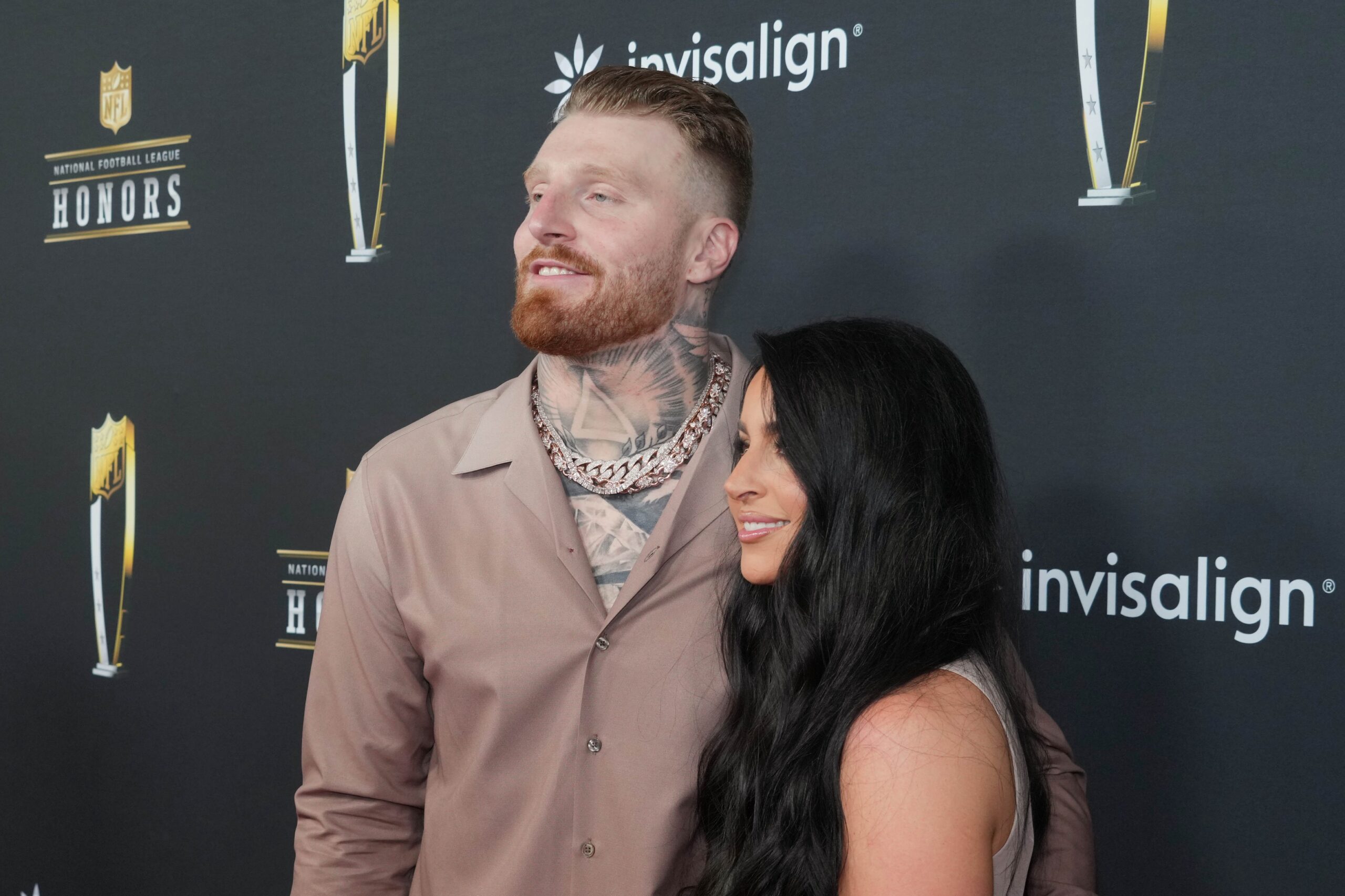 "So Proud Of You": Maxx Crosby gets Emotional Boost From Wife Rachel Ahead Of Camp Grind 2 Maxx Crosby and wife