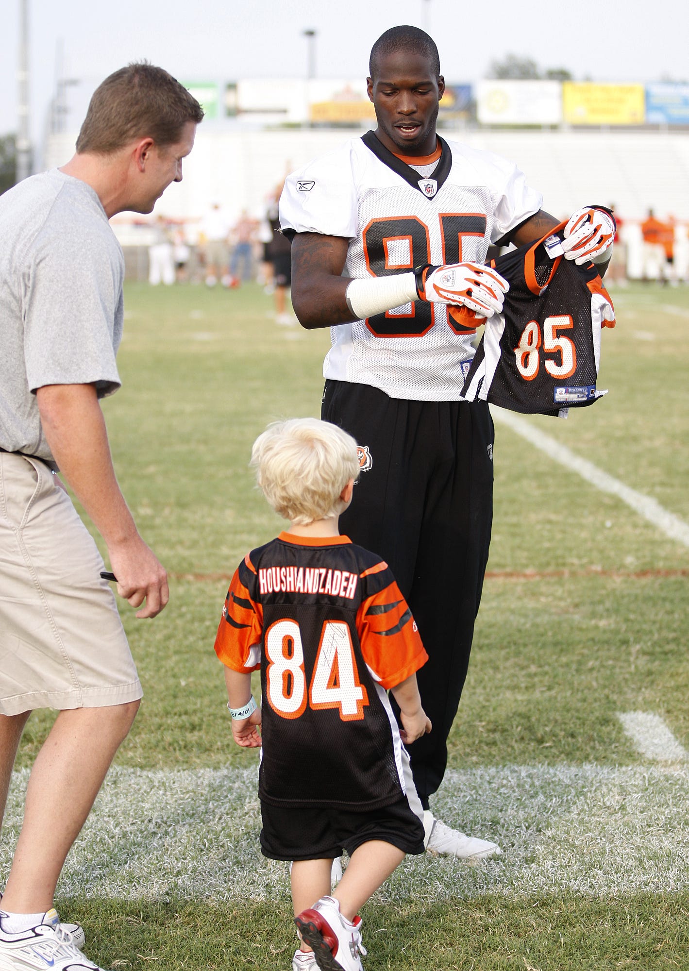 ‘When Yo Heart Really in This S**t’: Chad Johnson’s Speech to Wide Receivers Earn Him Fan Praise 3 NFL. Chad Johnson
