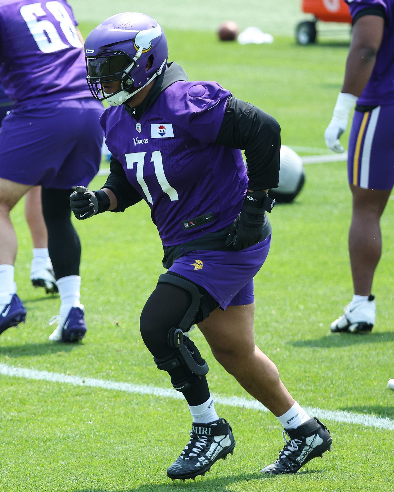 Minnesota Vikings: Elite Blindside Blocker Avoids PUP List 1 Minnesota Vikings, Christian Darrisaw