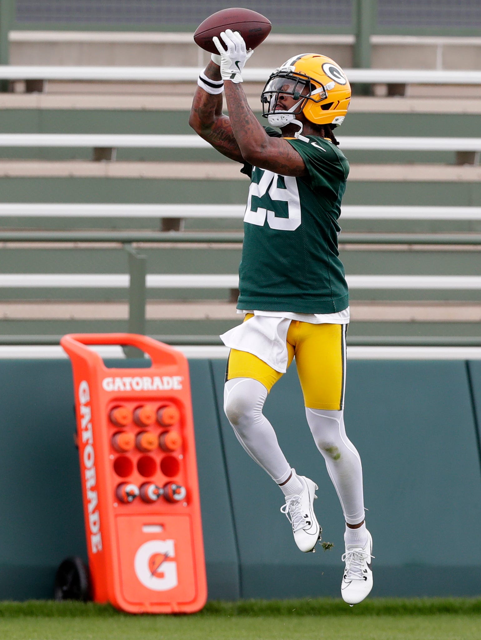 ‘Whoo, That Guy’s a Player’: NFL Coordinator Has High Praise for Packers Safety 1 Green Bay Packers, Xavier McKinney
