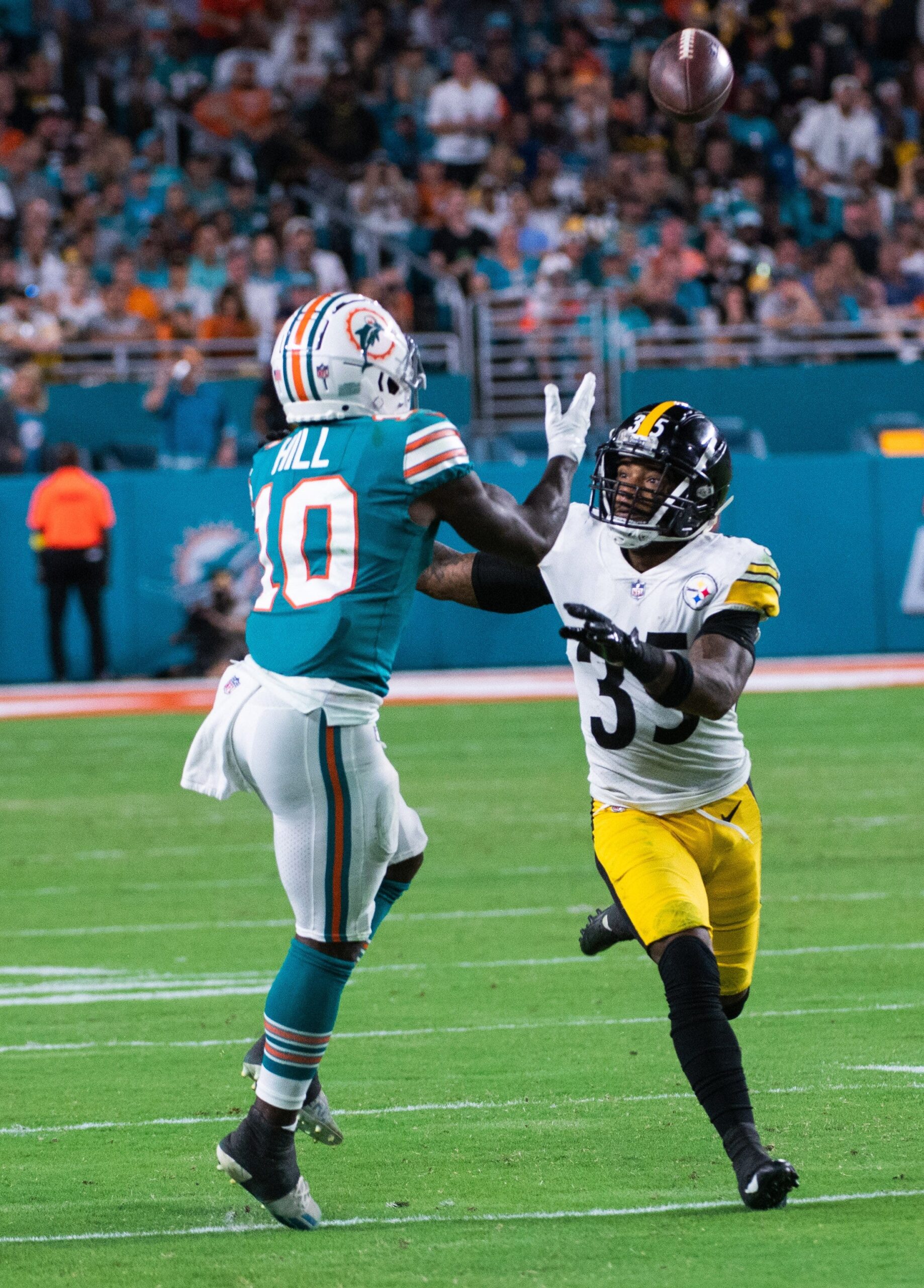 ‘But Is Slowing Down’: Dolphins’ Minkah Fitzpatrick Gets Reality Check From AFC Exec 1 Miami Dolphins, Minkah Fitzpatrick