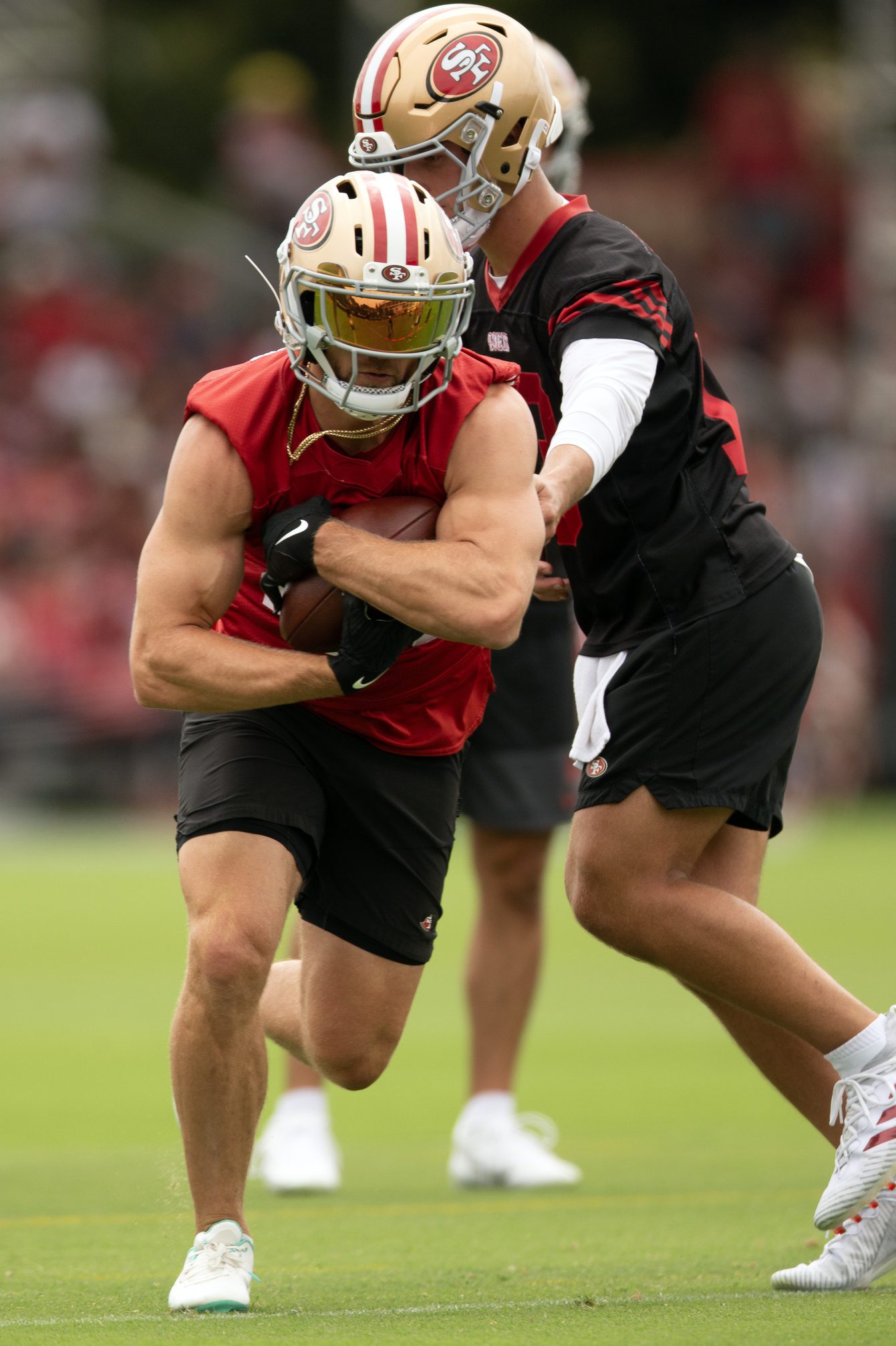 ‘Buy Buy Buy': 49ers Star Shows How Supportive He Is to His Fashion Designer Wife 3 San Francisco 49ers, Kyle Juszczyk
