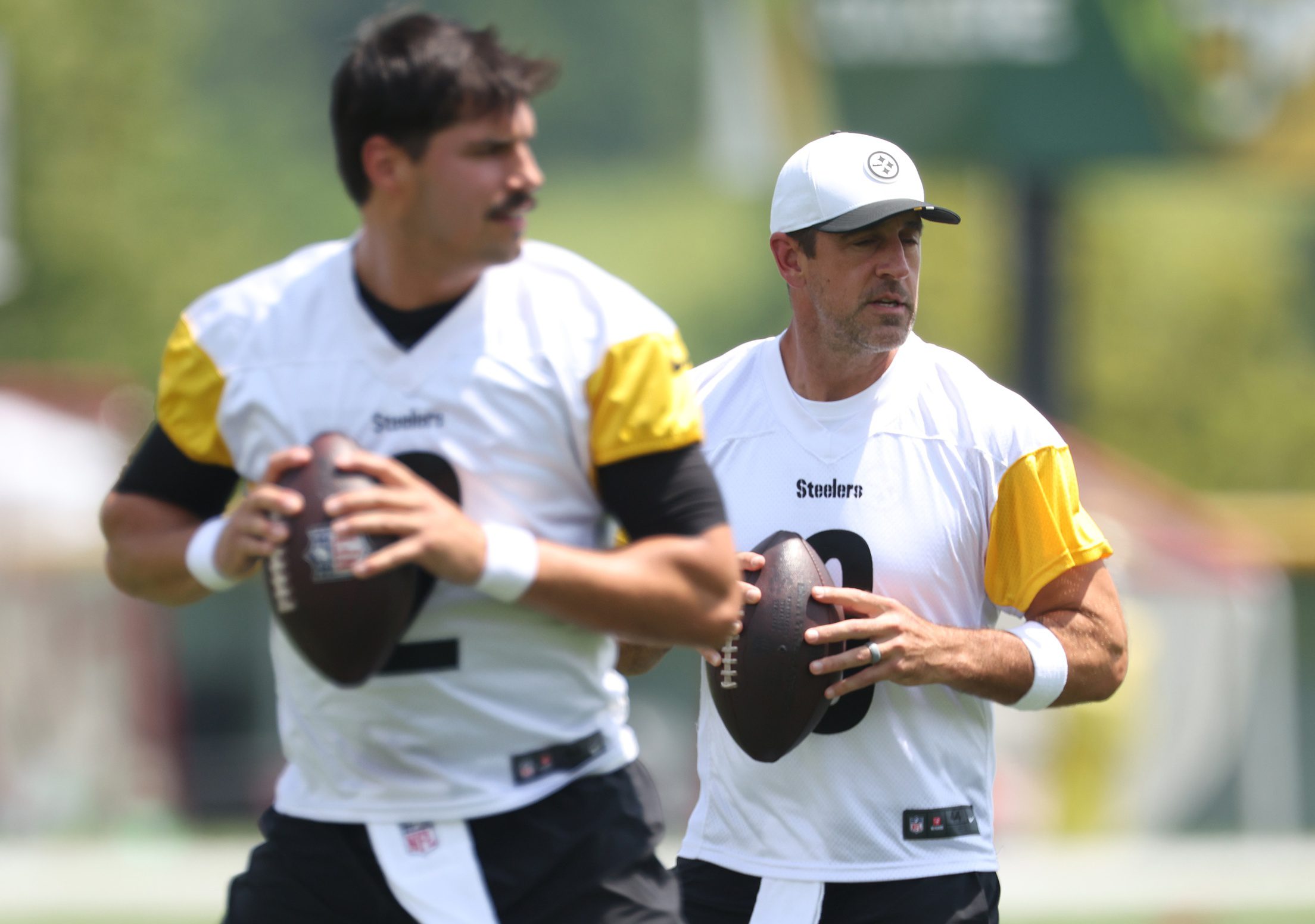 "He's All About Being Locked In": Aaron Rodgers' 'Talking Crap' Gets Real Talk From Steelers DE Cam Heyward 1 USATSI 26702930 168400517 lowres