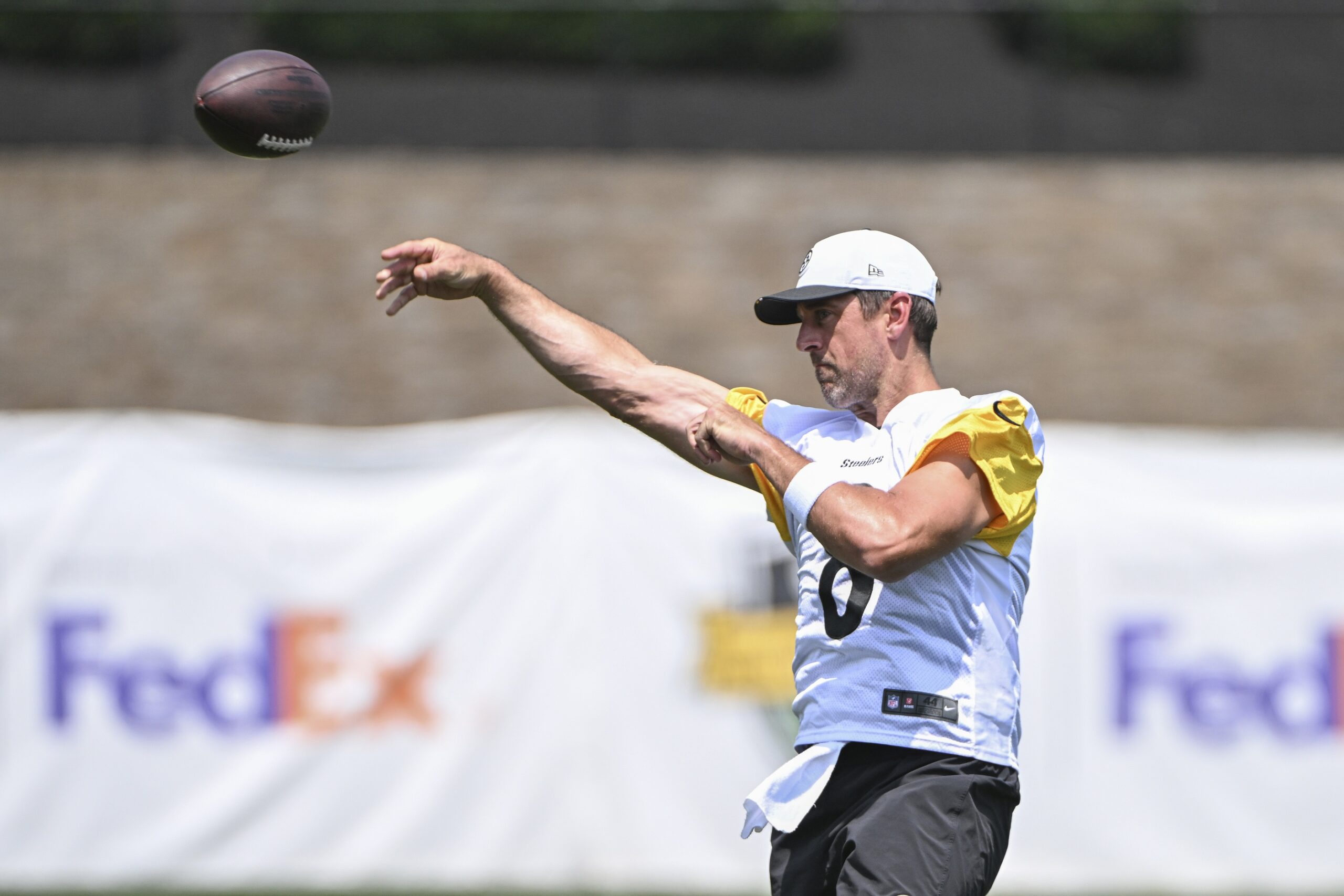 Aaron Rodgers Shrugs Off Backlash Over Pick to Patrick Queen Gives NSFW Reaction 1 Aaron Rodgers