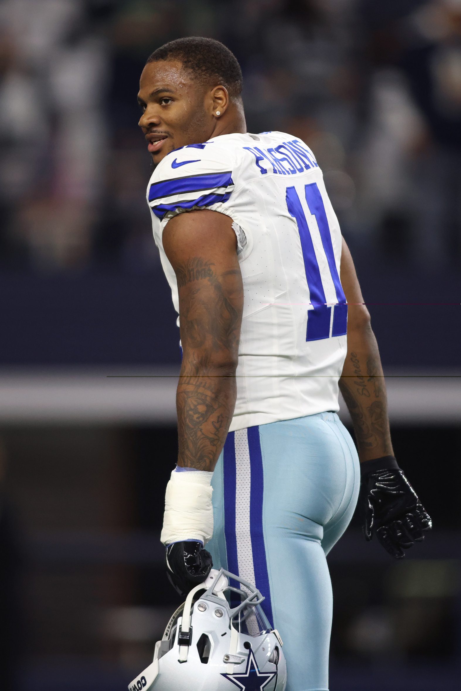 NFL Trade Suggestion: Cowboys Send Micah Parsons to Patriots With Picks Package 3 New England Patriots, Micah Parsons