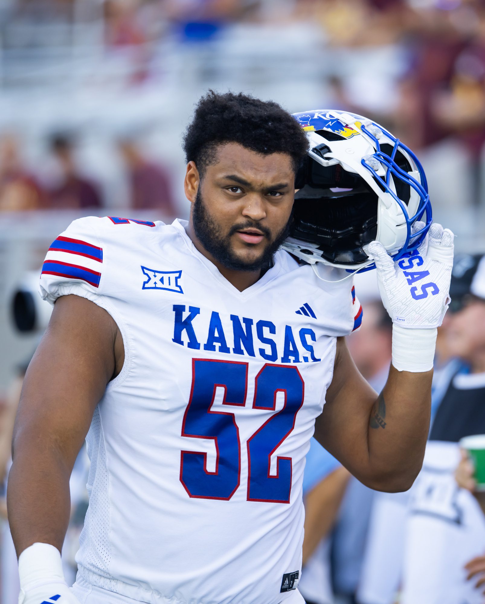Cleveland Browns: Add Athletic Rookie Tackle to Practice Squad 5 Kansas Jayhawks, Logan Brown