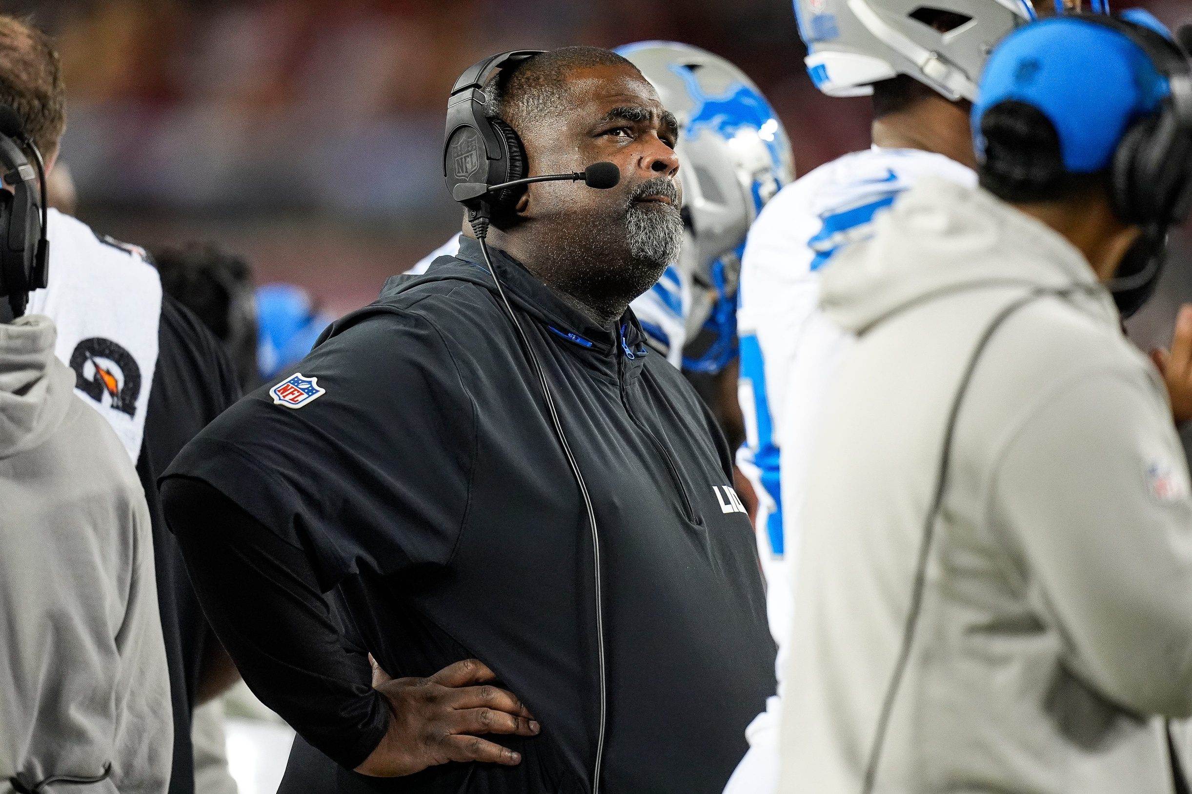 Breaking: Patriots Coach Collapses On Field, Paramedics Respond Immediately (Watch) 2 Detroit Lions defensive line coach Terrell Williams watches a play against San Francisco 49ers during the second half at Levi's Stadium in Santa Clara, Calif. on Monday, Dec. 30, 2024. © Junfu Han / USA TODAY NETWORK via Imagn Images