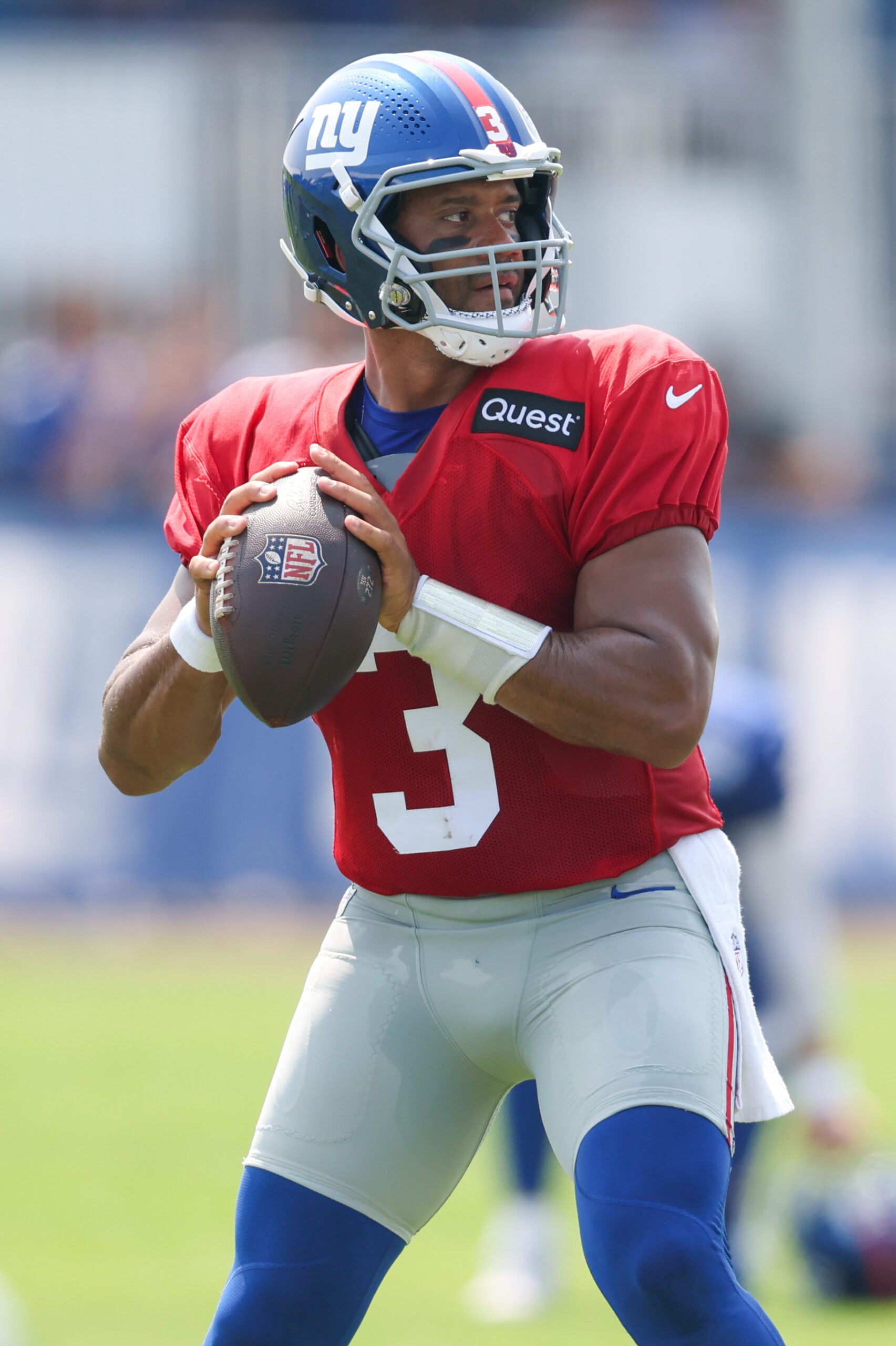 ‘The Giants Are Average at Best': New York Urged to Rebuild Despite Having Russell Wilson 3 New York Giants, Russell Wilson, NFL