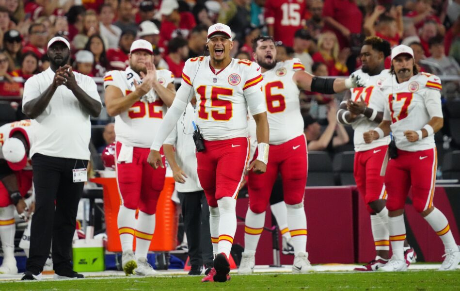 "The Best Quarterback To Ever Live": NFL Offensive Coordinator Makes Very Debatable Statement About Kansas City Chiefs Quarterback Patrick Mahomes (Report) - Gridiron Heroics