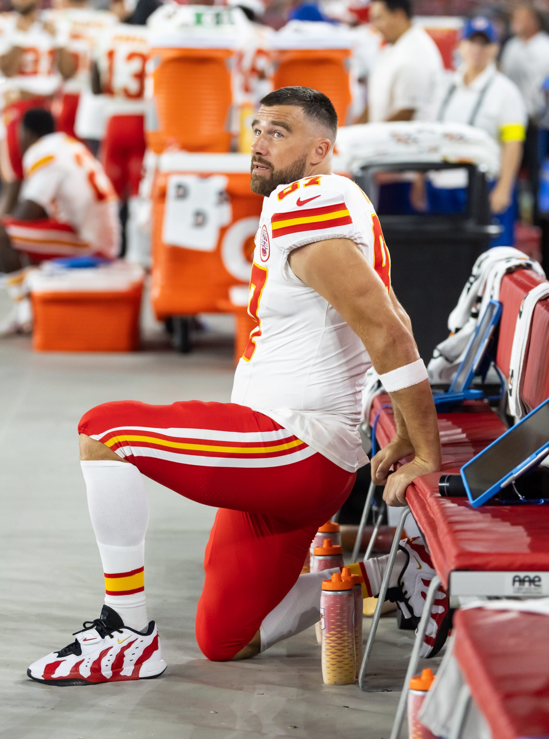 Aug 9, 2025; Glendale, Arizona, USA; Kansas City Chiefs tight end Travis Kelce (87) against the Arizona Cardinals during a preseason NFL game at State Farm Stadium. Mandatory Credit: Mark J. Rebilas-Imagn Images