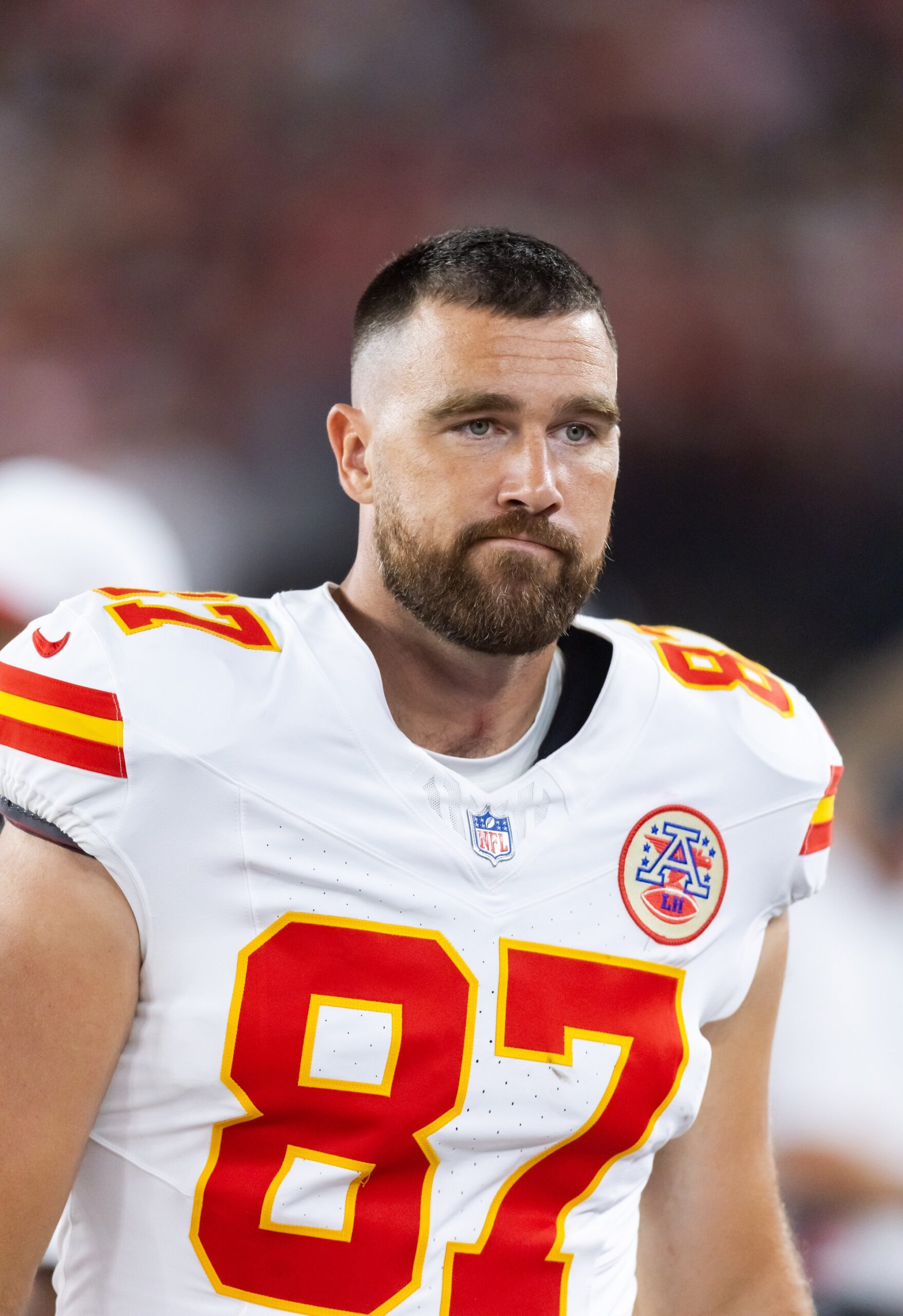 Aug 9, 2025; Glendale, Arizona, USA; Kansas City Chiefs tight end Travis Kelce (87) against the Arizona Cardinals during a preseason NFL game at State Farm Stadium. Mandatory Credit: Mark J. Rebilas-Imagn Images