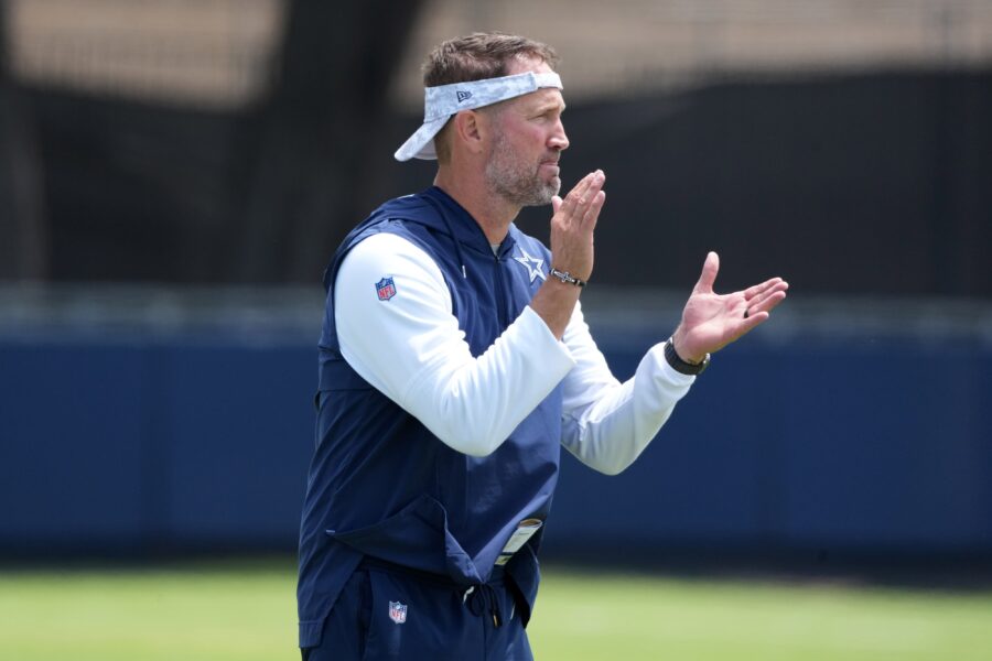 Cowherd blasts Cowboys' Brian Schottenheimer fashion choice in fiery rant 3 Jul 22, 2025; Oxnard, CA, USA; Dallas Cowboys coach Brian Schottenheimer during training camp at the River Ridge Fields. Mandatory Credit: Kirby Lee-Imagn Images