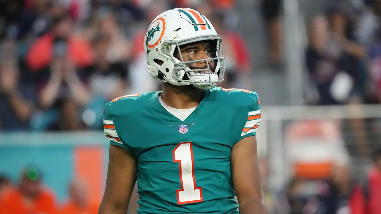 Tua Tagovailoa - Miami Dolphins Quarterback - ESPN