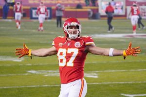 kelce armsout