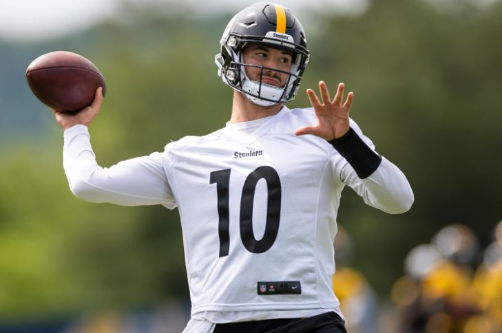 Mitch Trubisky will start for the Pittsburgh Steelers vs the New England Patriots