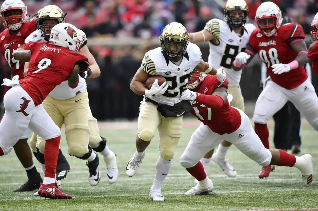 No. 10 Wake Forest travels to face Louisville