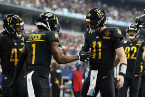 NFL Washington Commanders new black uniforms - nfl week 4