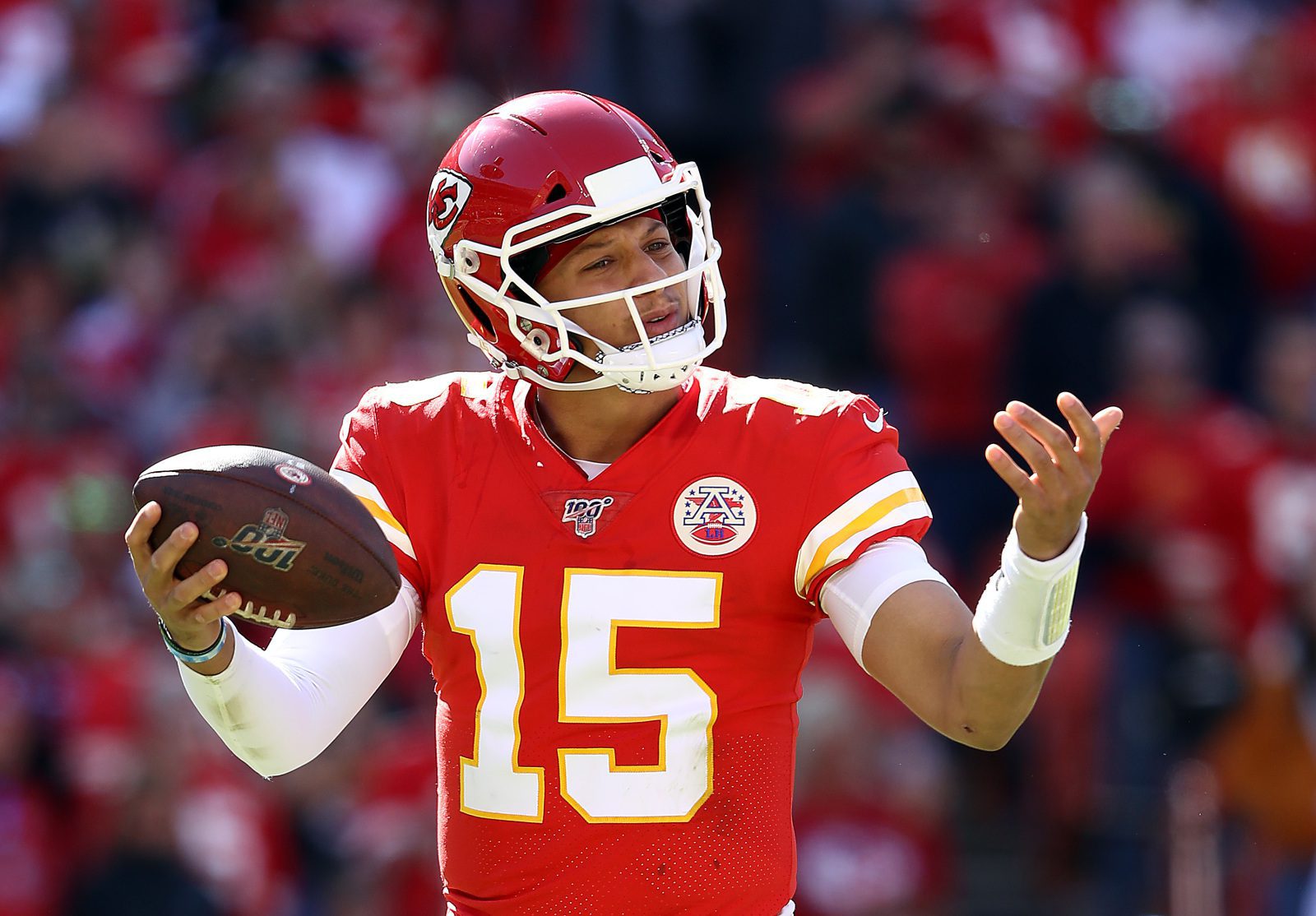 Patrick Mahomes happy with Chiefs contract amid QB extensions