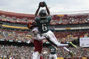 Vikings vs. Eagles Betting Odds & Prediction: DeVonta Smith to Bounce Back  on Monday Night Football