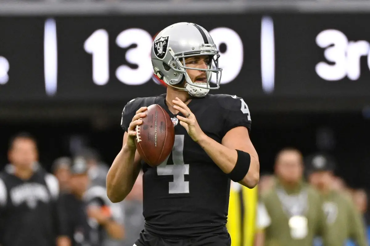 Derek Carr's future with Raiders tied to next head coach: report