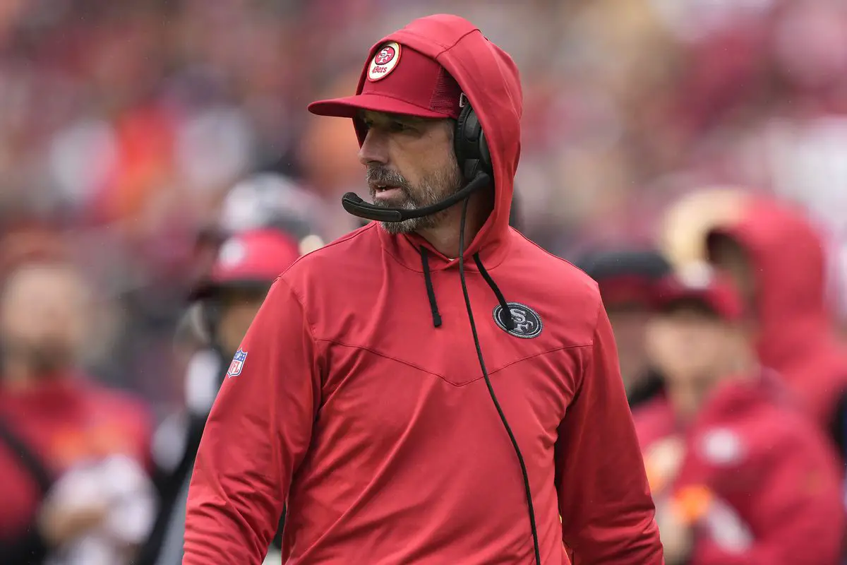 49ers give contract extensions to coach Kyle Shanahan and GM John Lynch