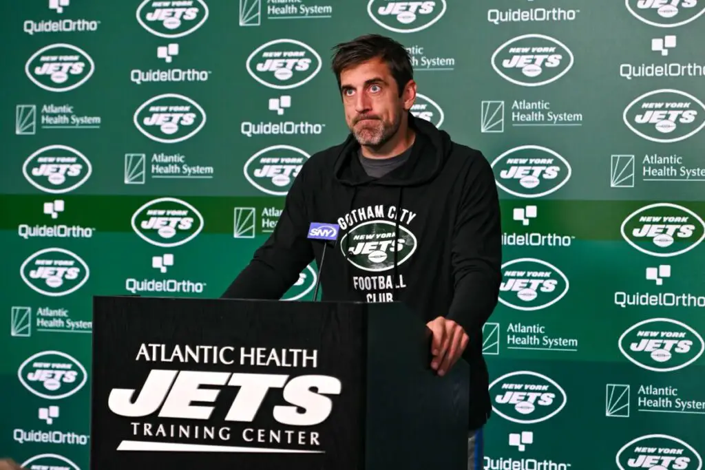 Aaron Rodgers turned down a deal to the New England Patriots, talks his use of ayahuasca. Hard Knocks