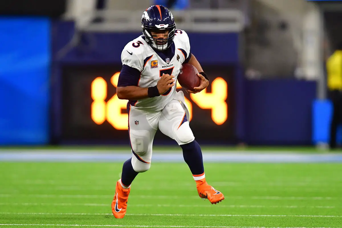 Denver Broncos: Team breaking out alternate uniforms this week